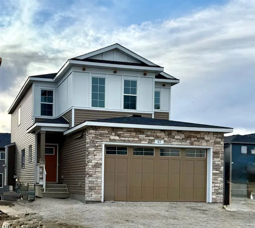 43 Carringvue Place NW