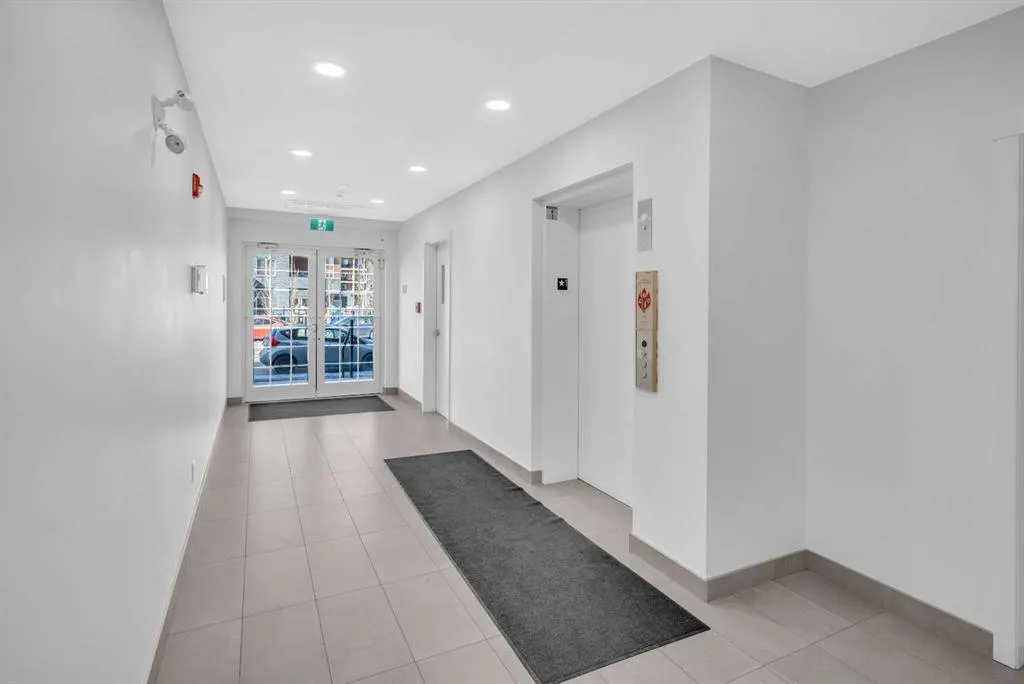 151 Legacy Main Street SE, #8306