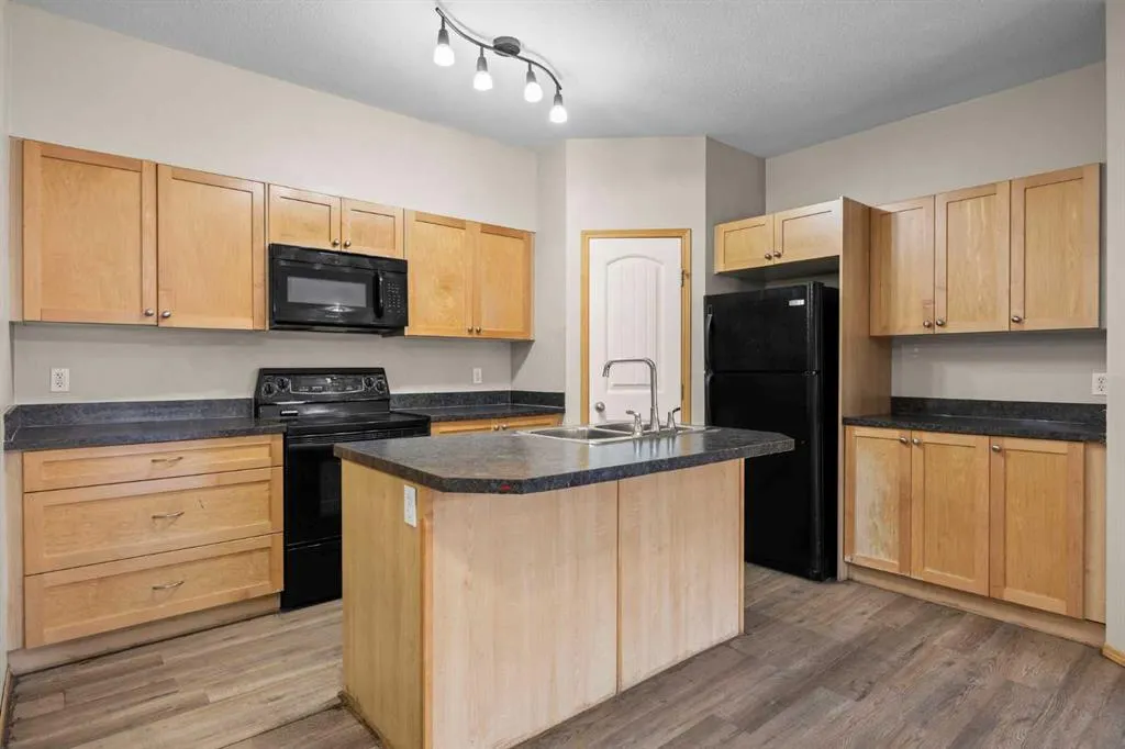 31 Panatella Landing NW, #102
