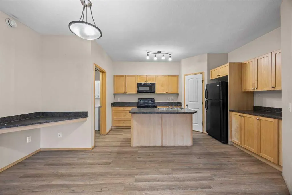 31 Panatella Landing NW, #102