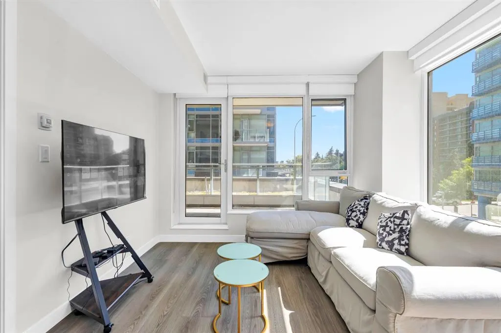 108 Waterfront Court SW, #311