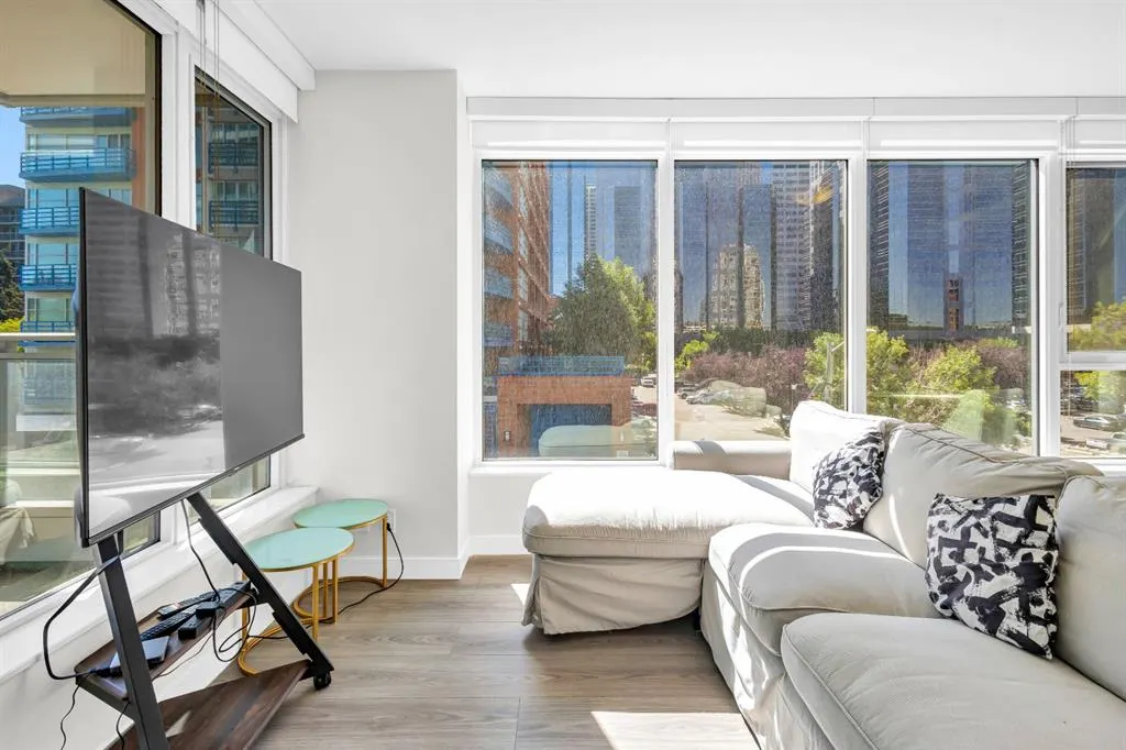 108 Waterfront Court SW, #311