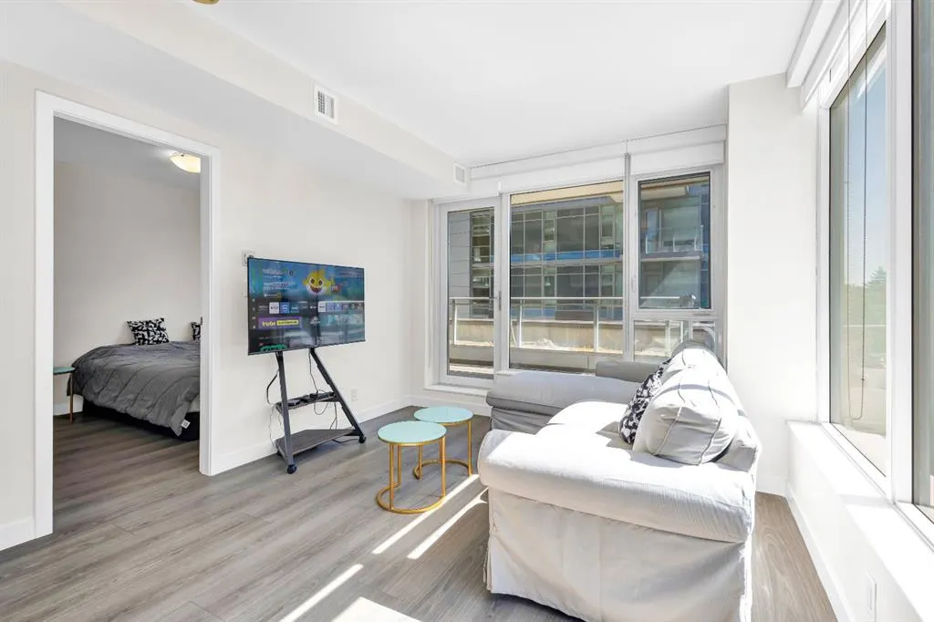 108 Waterfront Court SW, #311