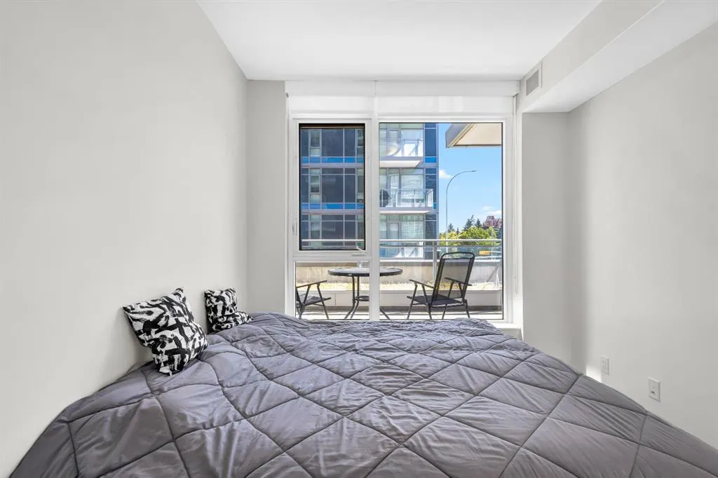 108 Waterfront Court SW, #311