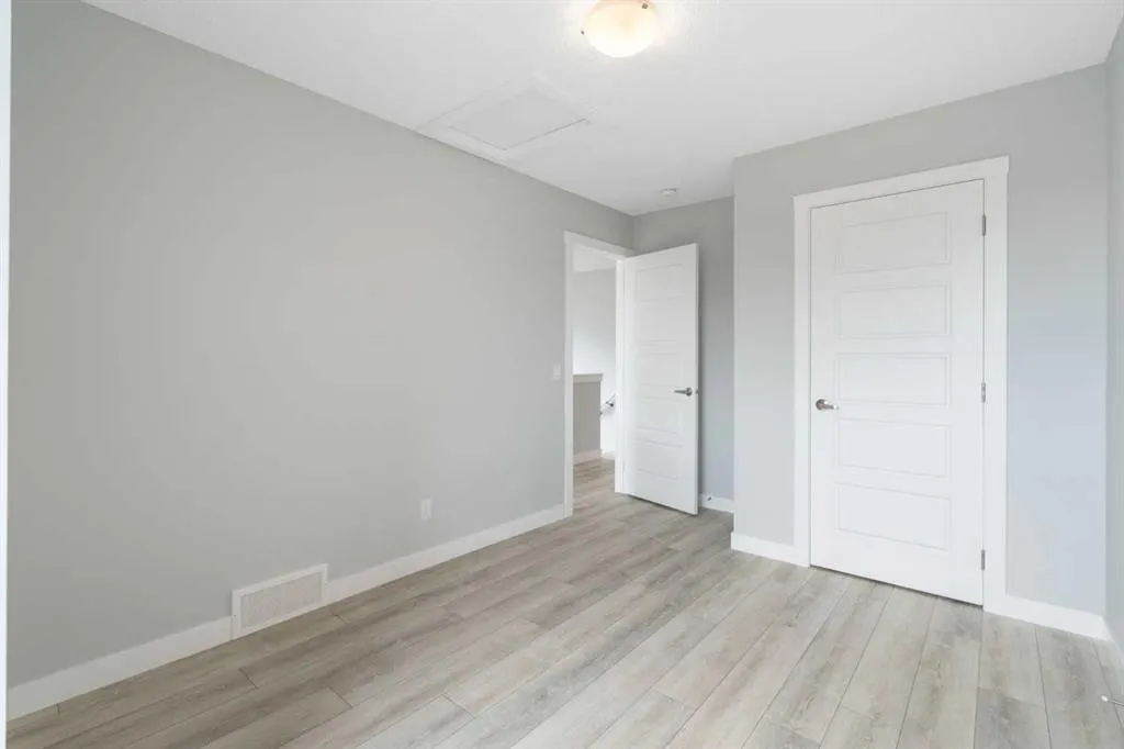 28 Legacy Glen Link SE