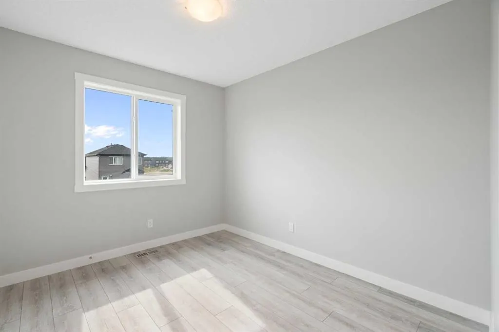 28 Legacy Glen Link SE