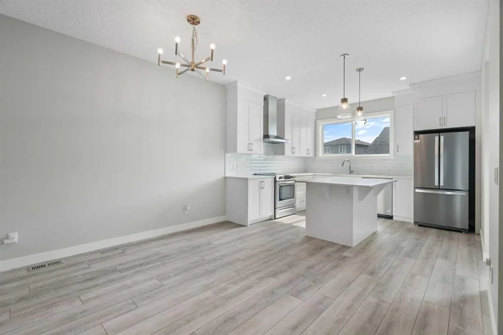 28 Legacy Glen Link SE