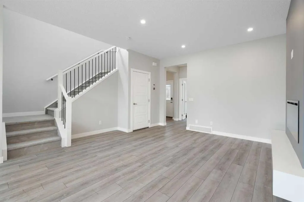 28 Legacy Glen Link SE