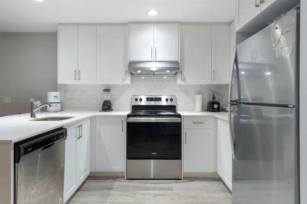 28 Legacy Glen Link SE
