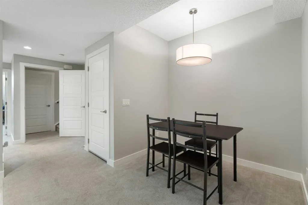 28 Legacy Glen Link SE