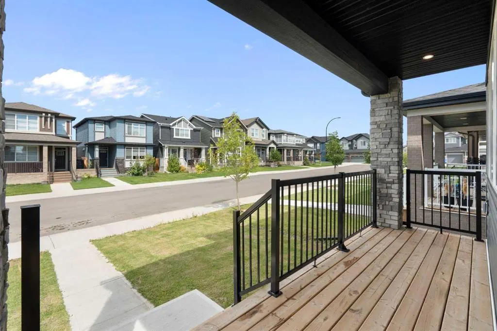 28 Legacy Glen Link SE