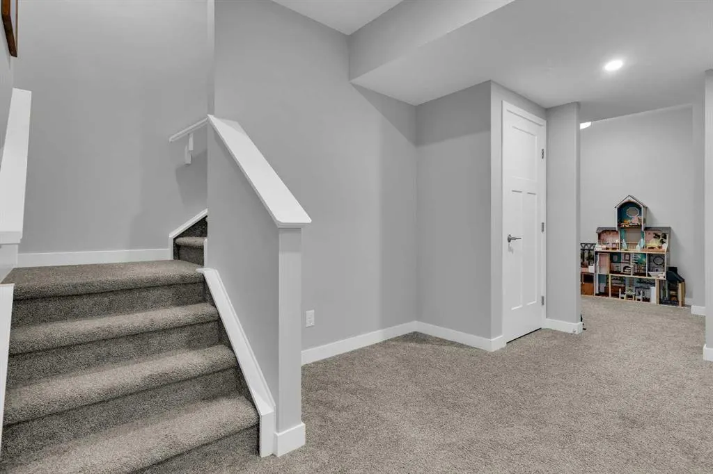 29 Magnolia Terrace SE