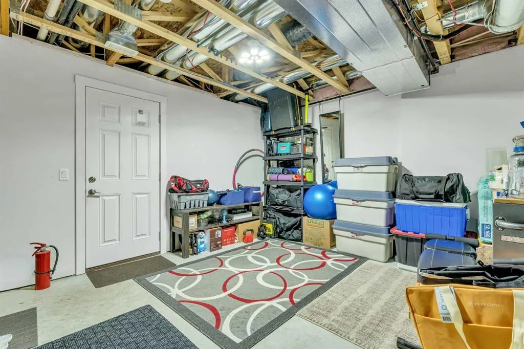 230 Auburn Meadows Manor SE