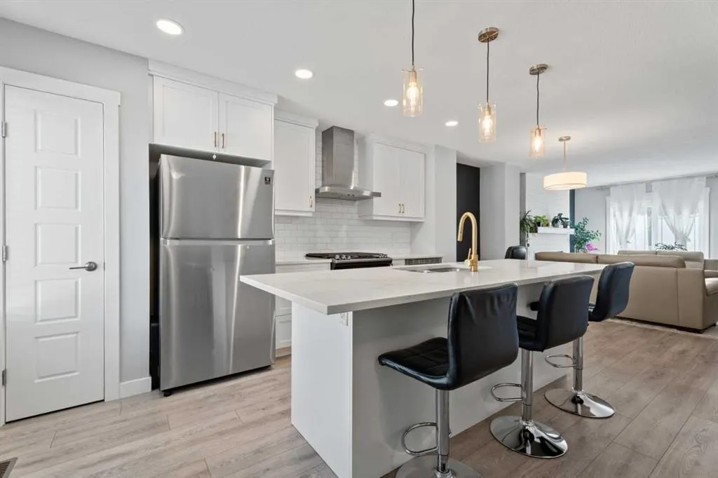 230 Auburn Meadows Manor SE
