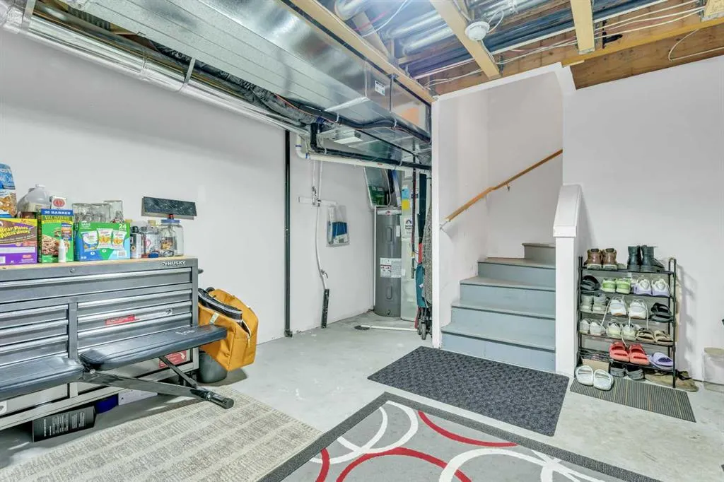230 Auburn Meadows Manor SE