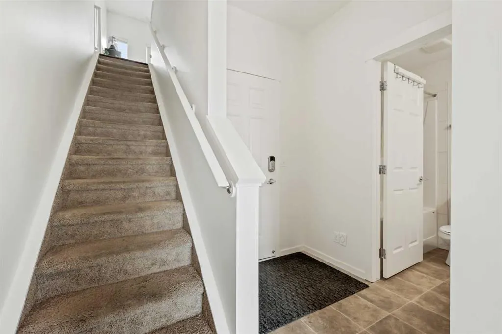 267 Copperpond Common SE