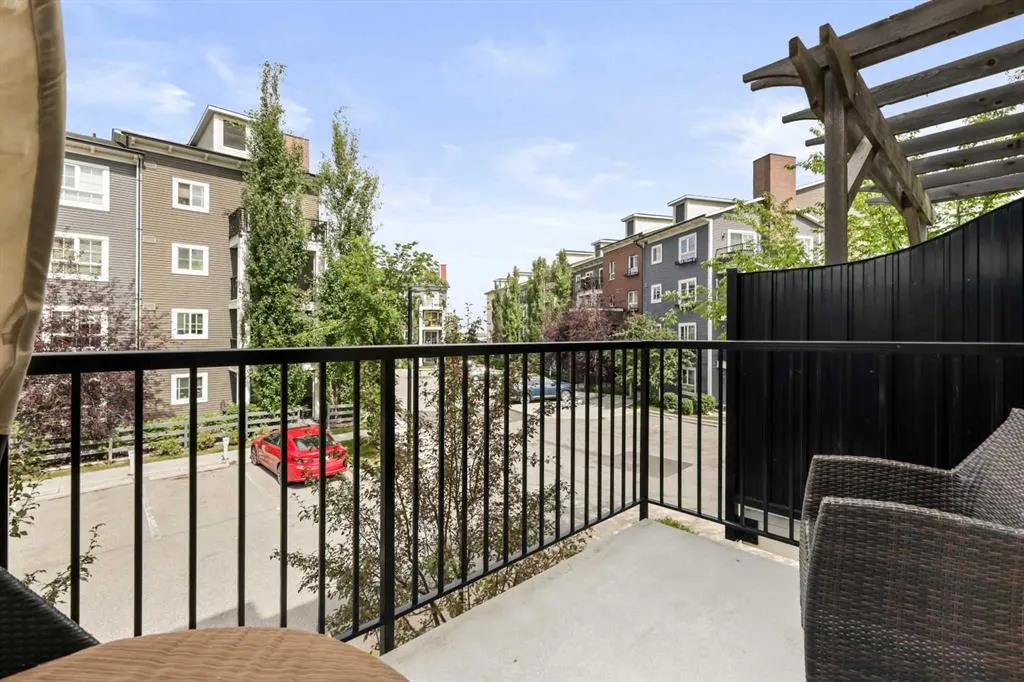 267 Copperpond Common SE