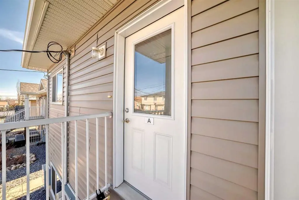 134 6 Avenue, #A