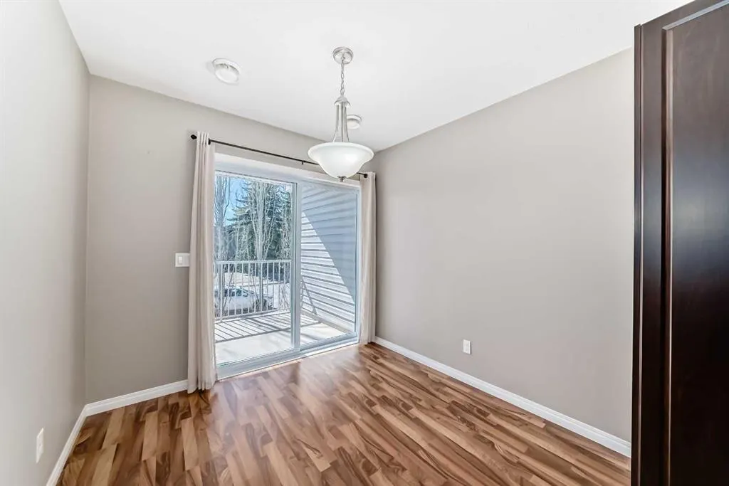 134 6 Avenue, #A