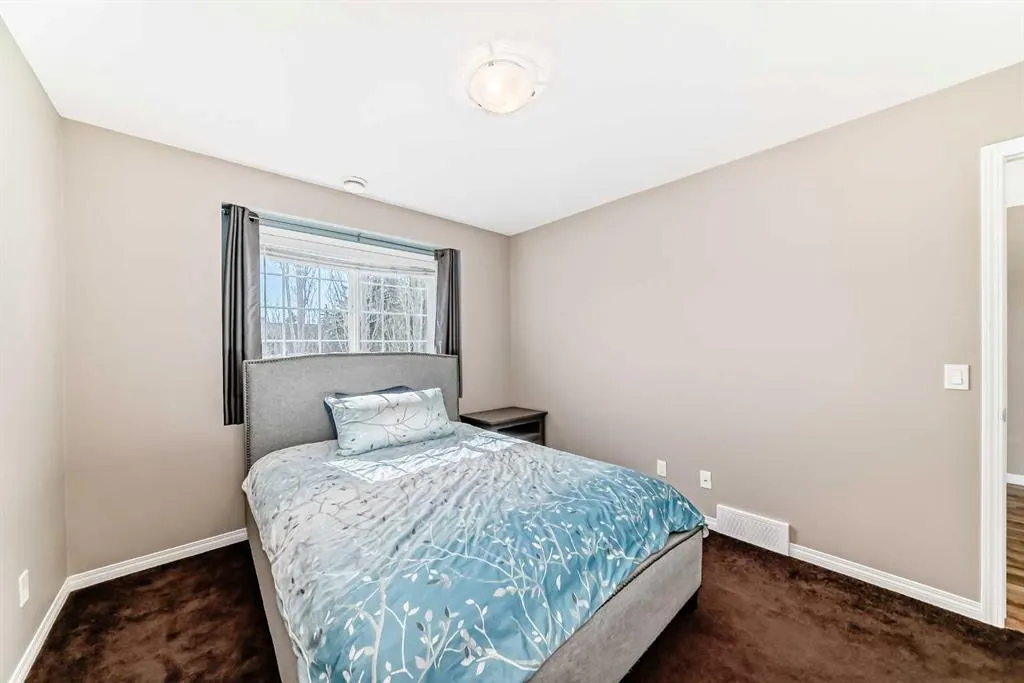 134 6 Avenue, #A