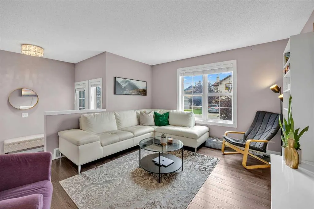 16 Covebrook Place NE