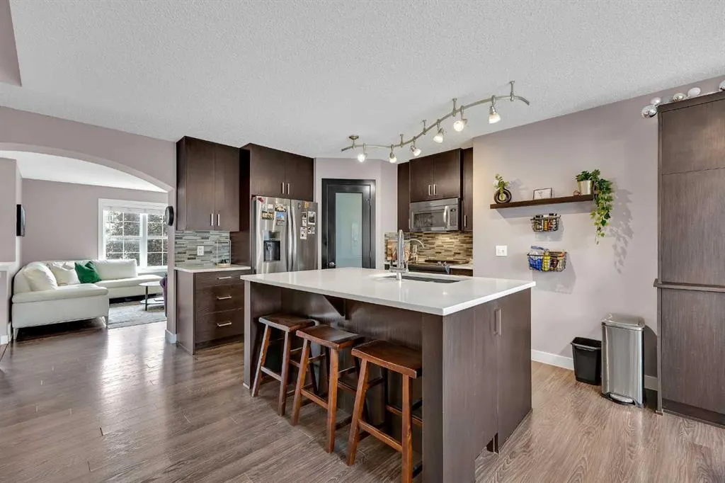 16 Covebrook Place NE