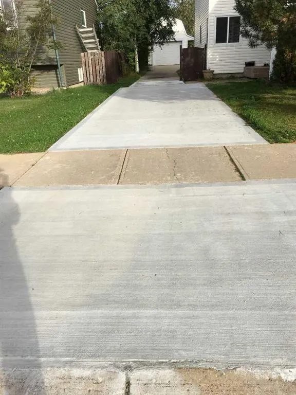 121 Brooks Place