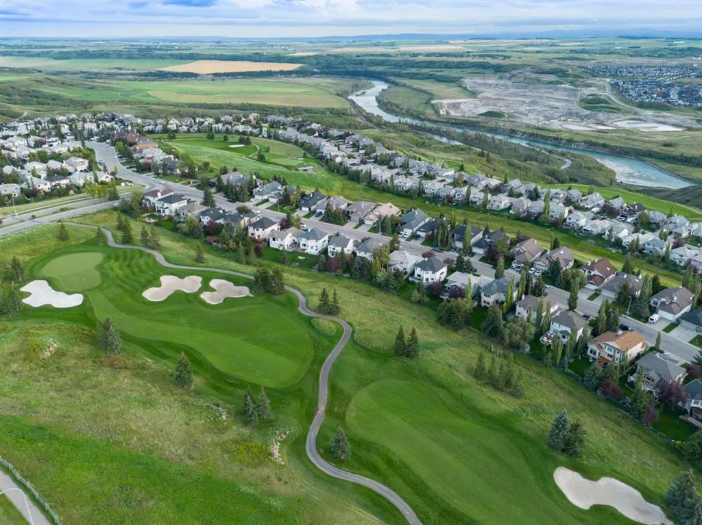 28 Gleneagles View
