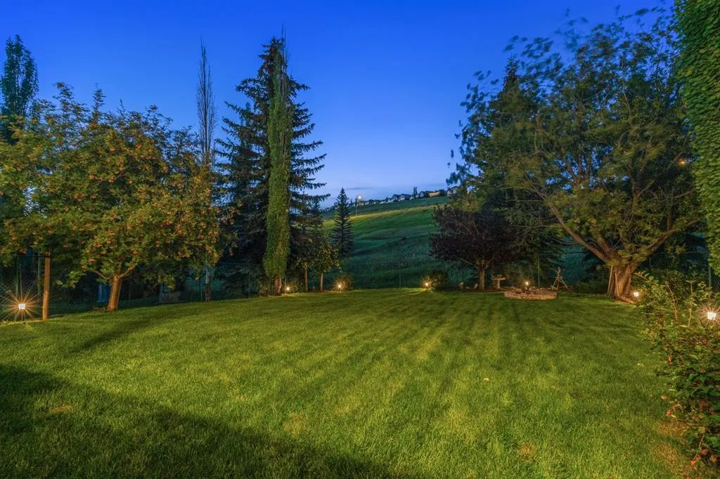 28 Gleneagles View