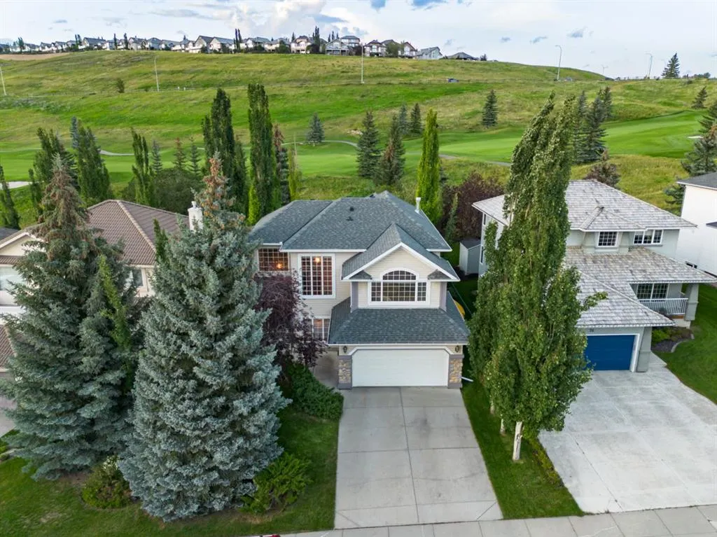 28 Gleneagles View