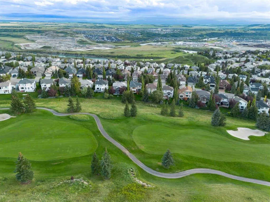 28 Gleneagles View