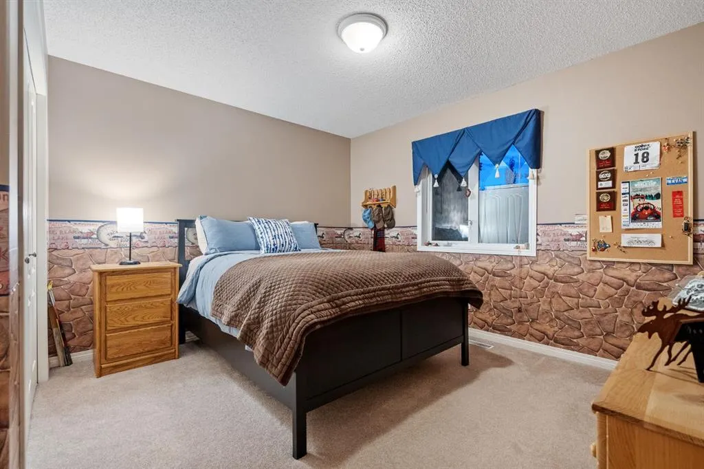 28 Gleneagles View