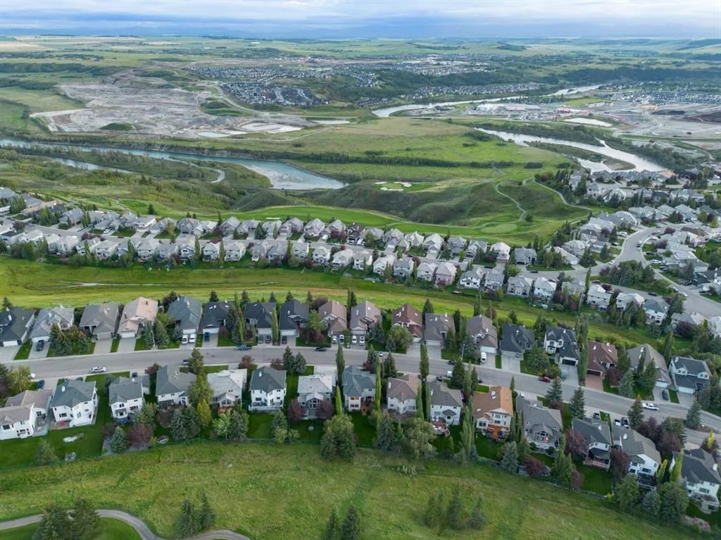 28 Gleneagles View