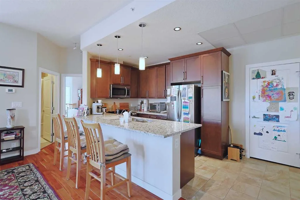 24 Varsity Estates Circle NW, #710