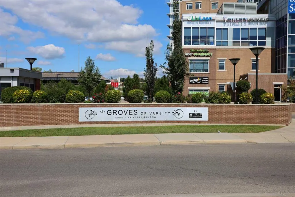 24 Varsity Estates Circle NW, #710