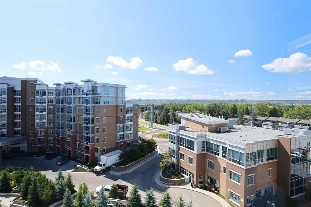24 Varsity Estates Circle NW, #710