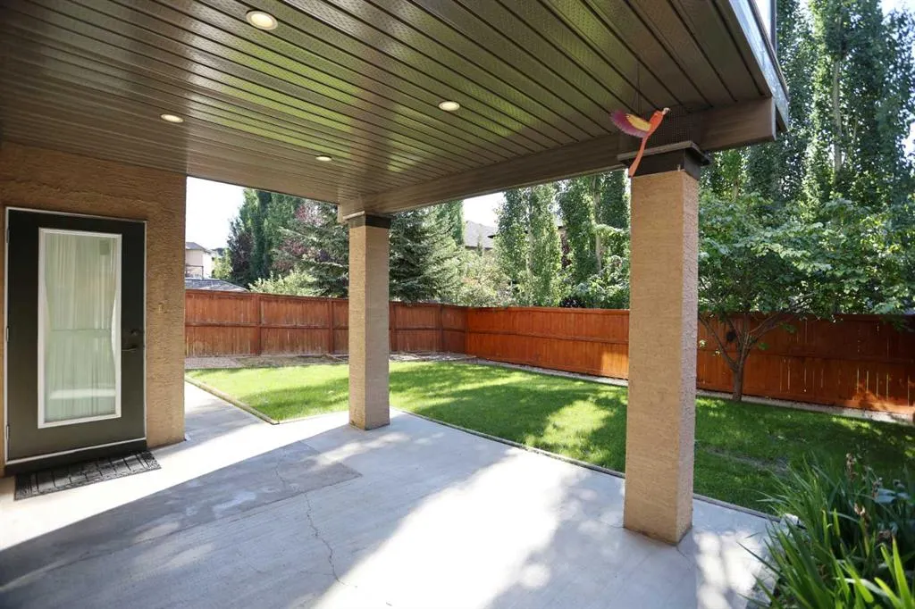 55 Tuscany Estates Drive NW
