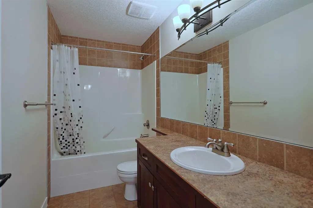 55 Tuscany Estates Drive NW