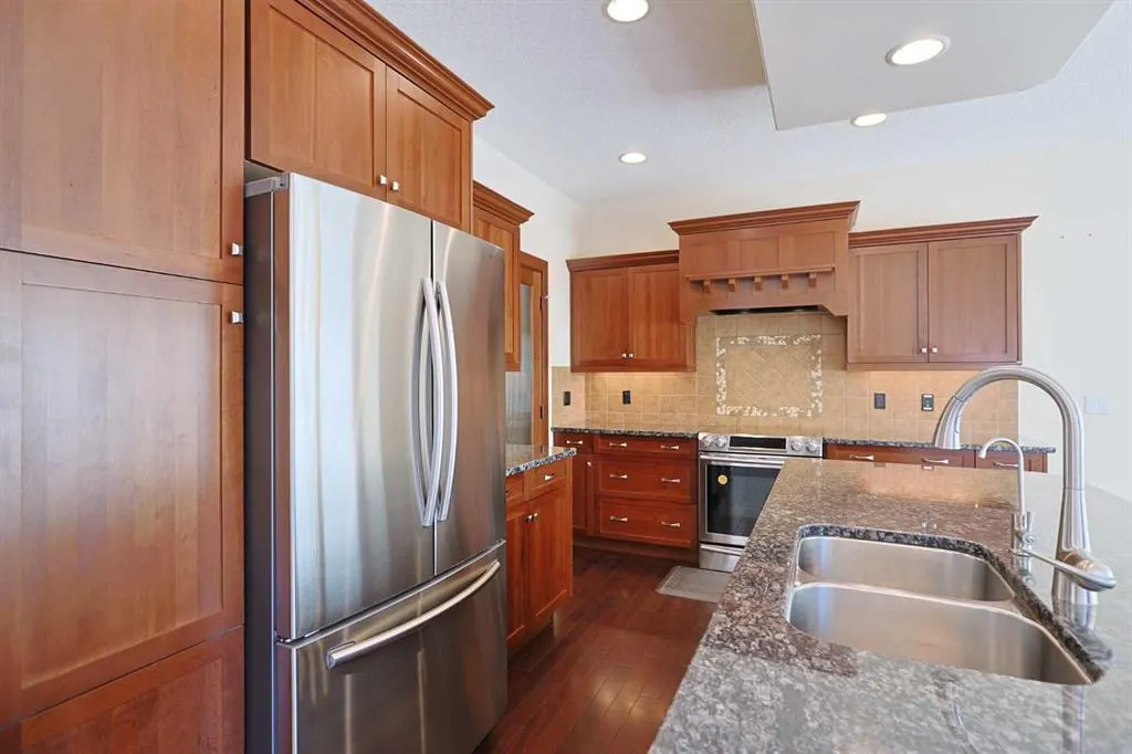 55 Tuscany Estates Drive NW