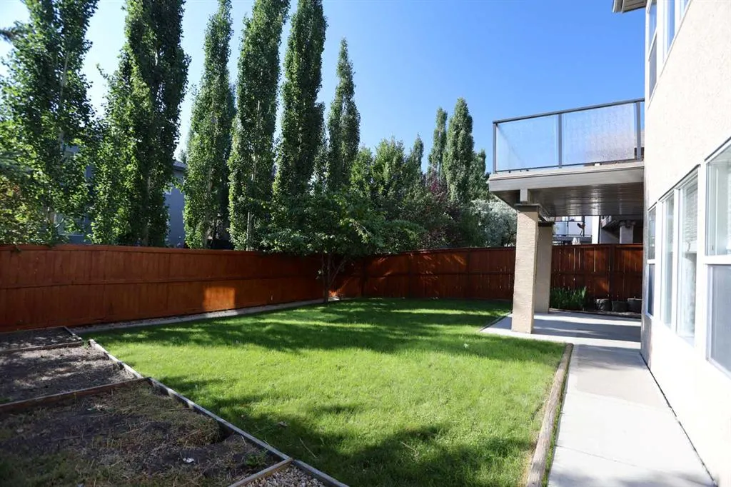 55 Tuscany Estates Drive NW