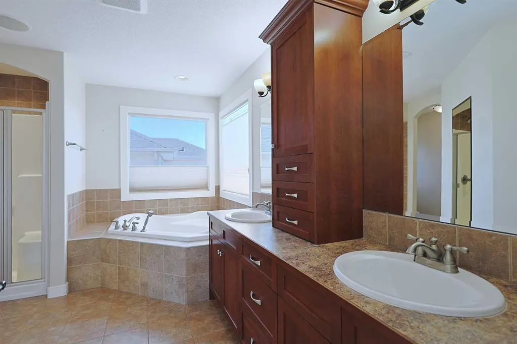 55 Tuscany Estates Drive NW