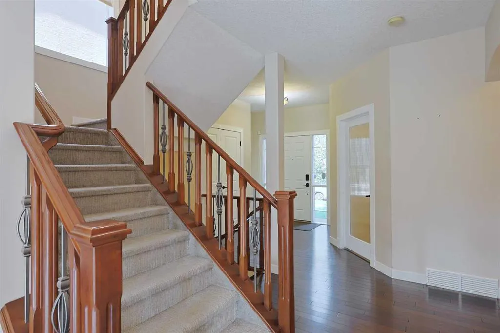 55 Tuscany Estates Drive NW