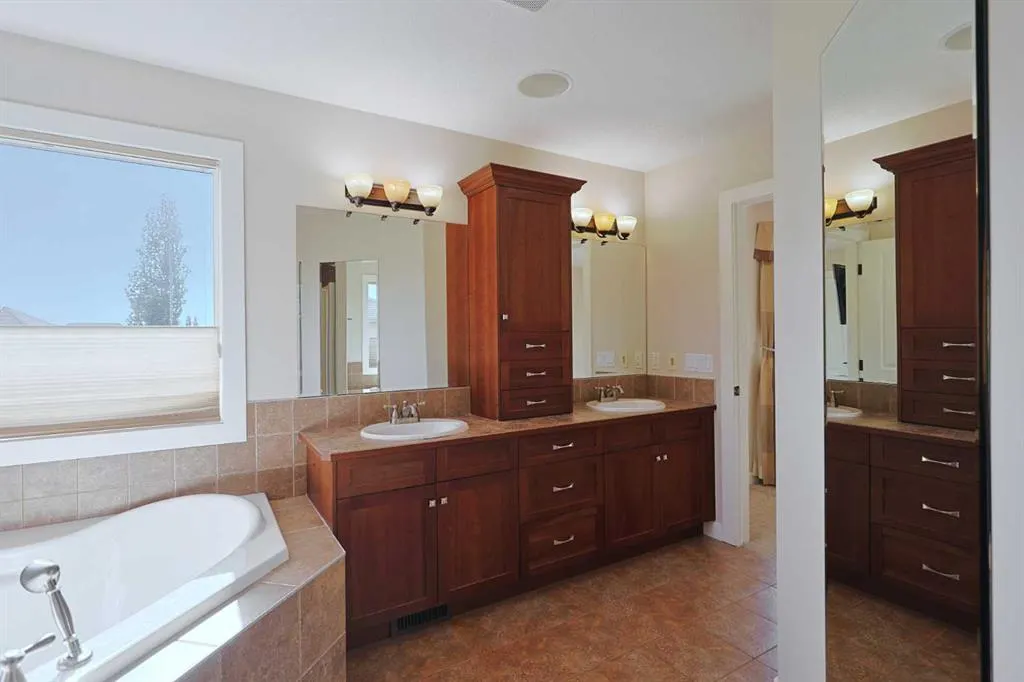 55 Tuscany Estates Drive NW