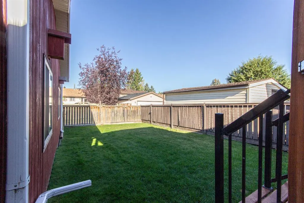 116 Carroll Crescent