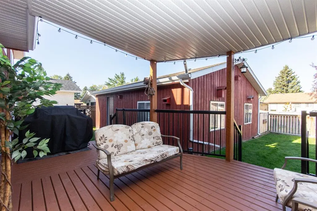 116 Carroll Crescent