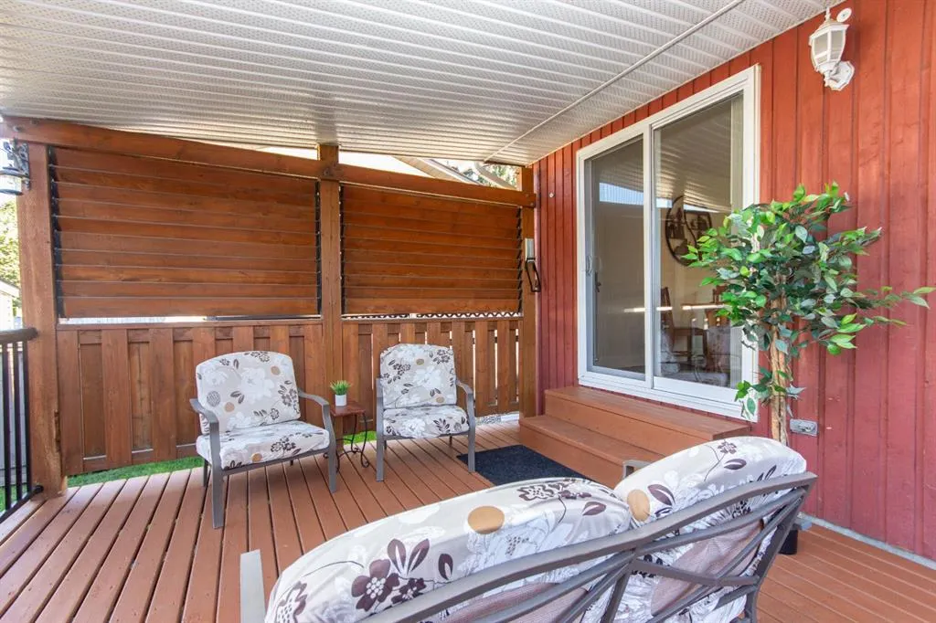116 Carroll Crescent