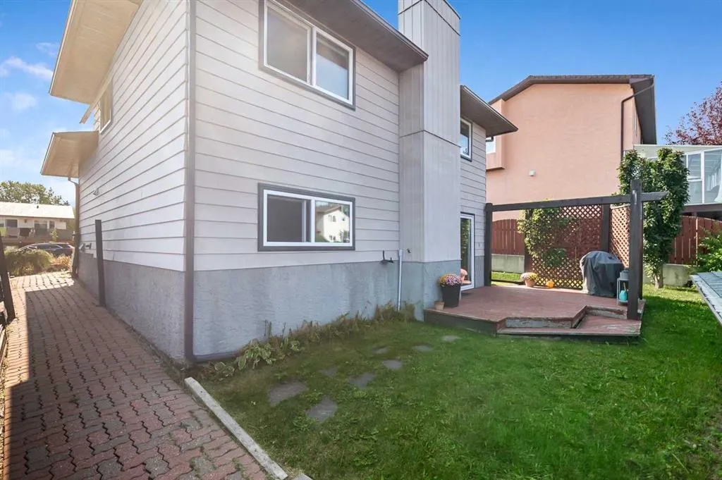 72 Beaconsfield Way NW