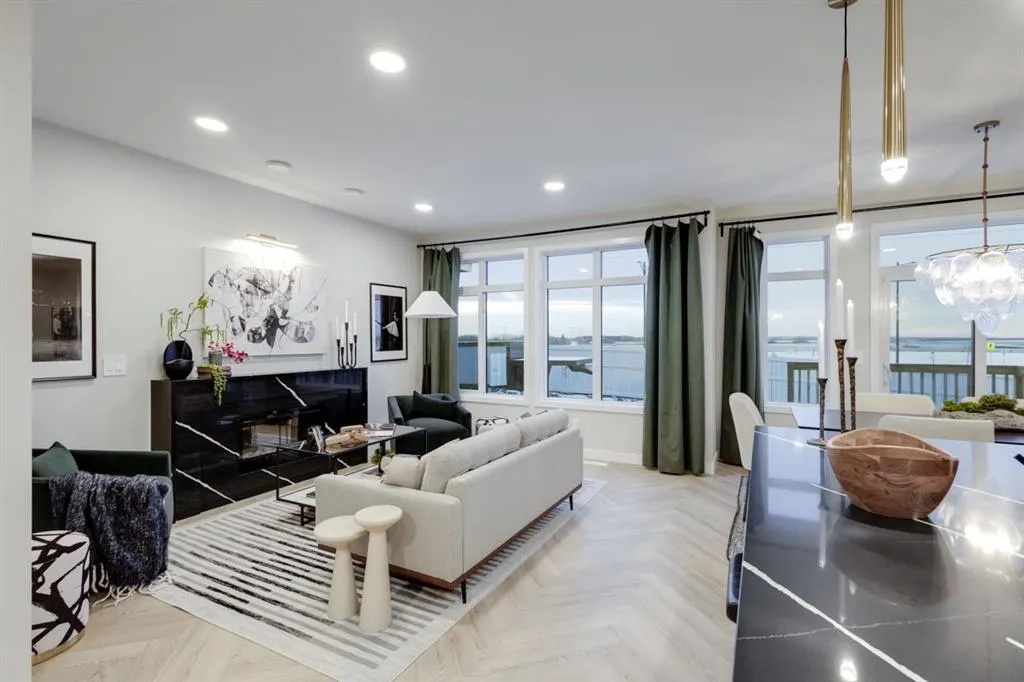 104 Sundown Crescent