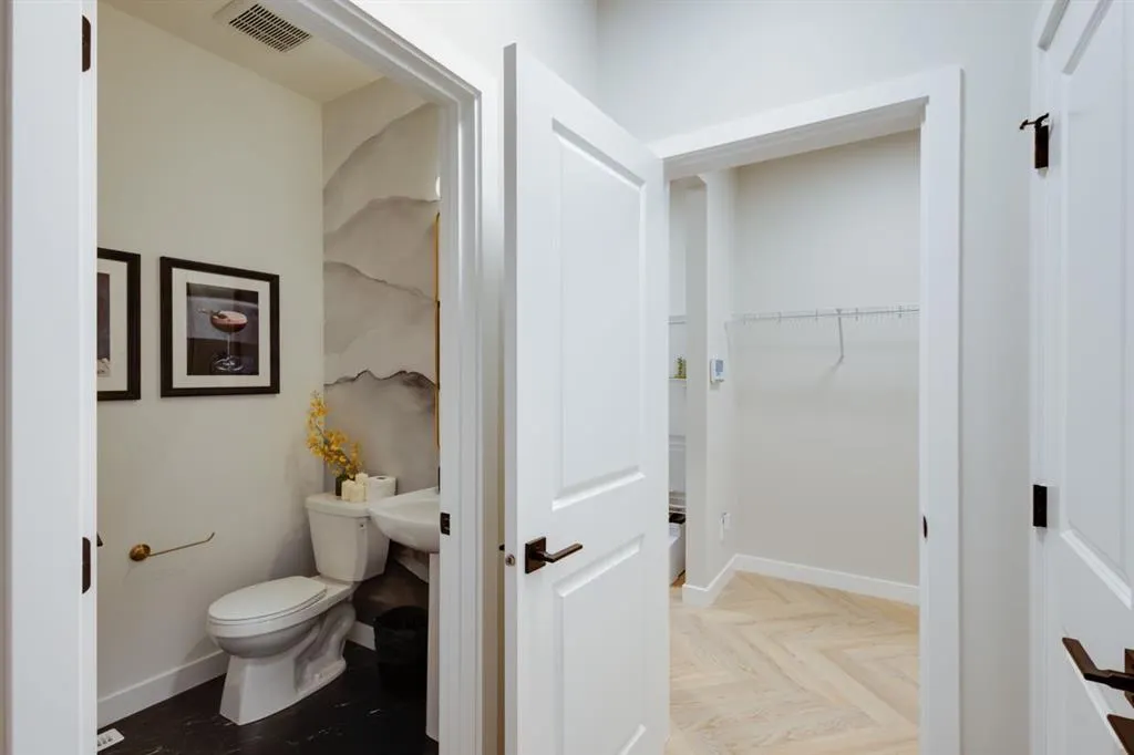 104 Sundown Crescent