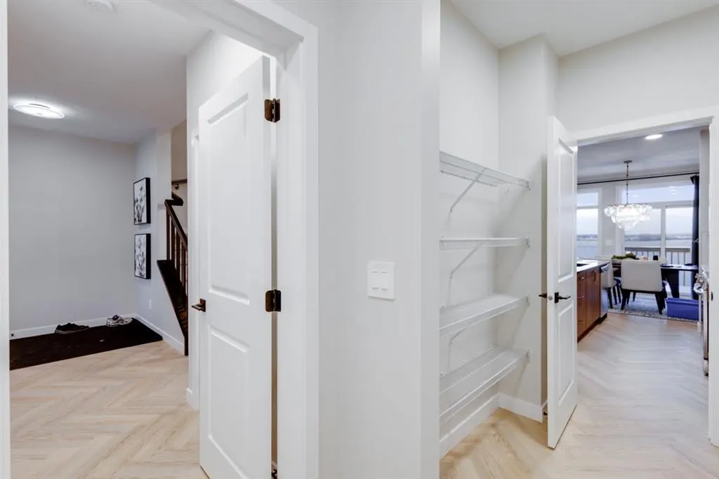 104 Sundown Crescent